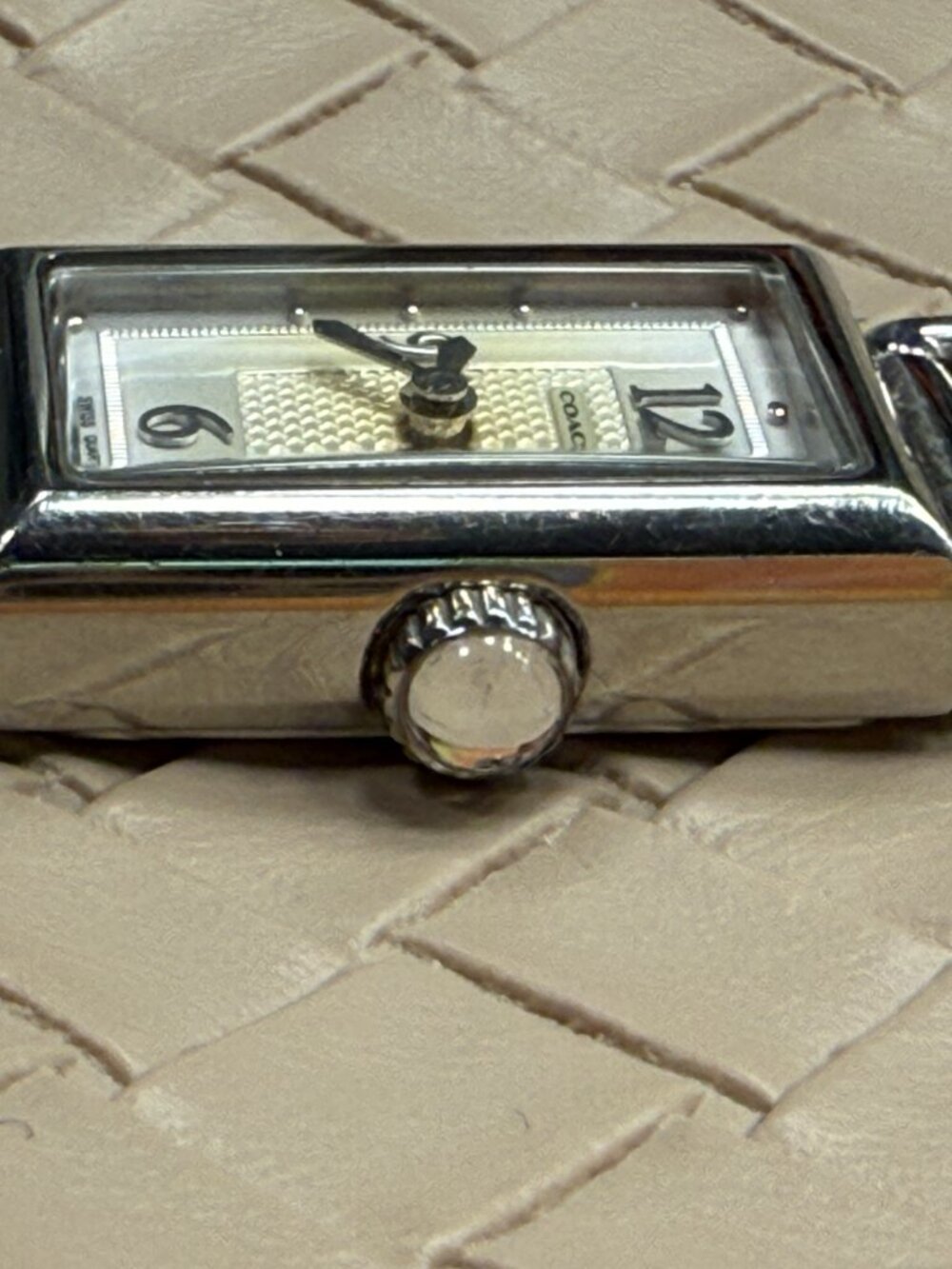 Vintage Coach Tank Watch Women Dial Silver Tone Rectangle Model 0820 New Battery - Picture 4 of 8